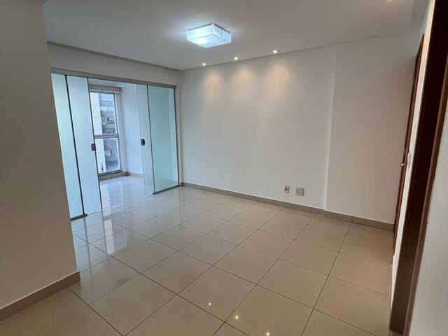 Apartamento com 141m² 3 quartos e 3 banheiros, para alugar, no bairro Nova Suiça em Goiânia