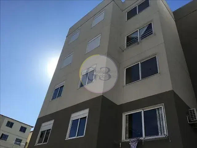 Apartamento 2 quartos e 1 banheiro, à venda, no bairro Areal em Pelotas