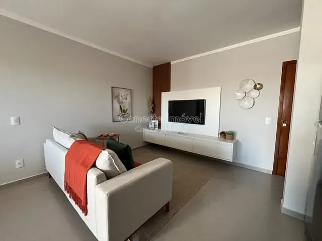 Apartamento 2 quartos e 2 banheiros, à venda, no bairro Jardim Zeni em Jaguariúna