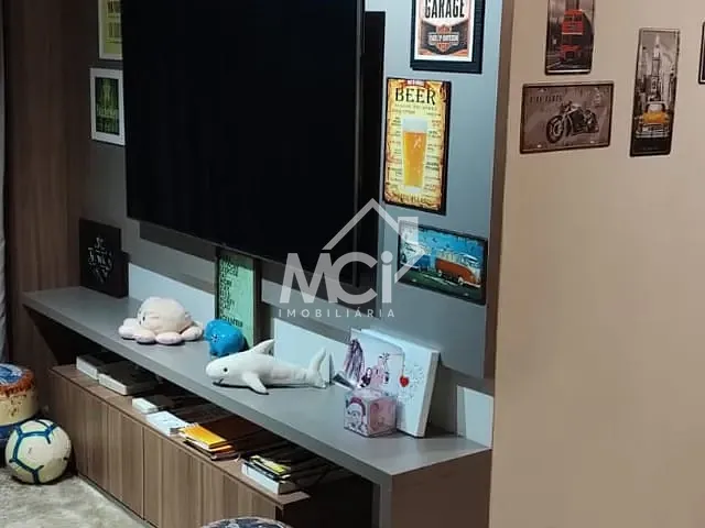 Apartamento 2 quartos e 1 banheiro, à venda, no bairro Areal em Pelotas