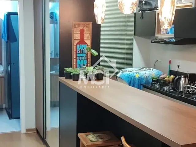 Apartamento 2 quartos e 1 banheiro, à venda, no bairro Areal em Pelotas