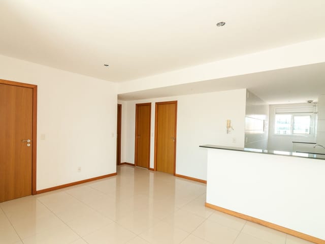 Apartamento 2 quartos e 2 banheiros, à venda, no bairro Santa Luíza em Vitória