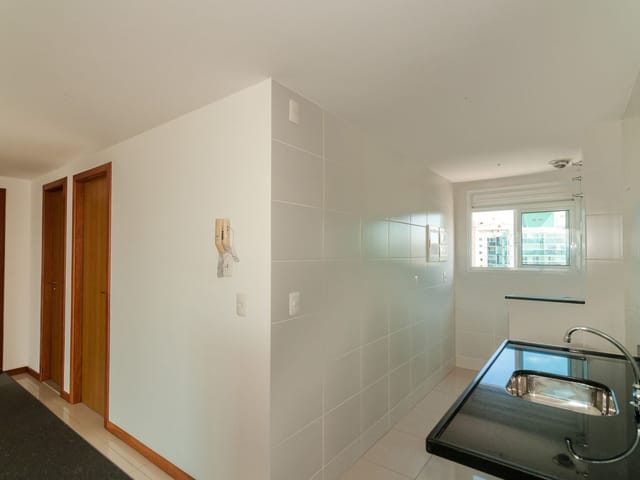 Apartamento 2 quartos e 2 banheiros, à venda, no bairro Santa Luíza em Vitória