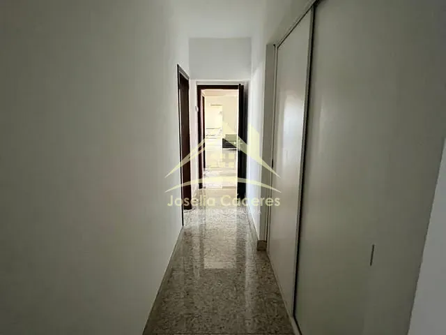 Apartamento com 256m² 5 quartos e 4 banheiros, à venda, no bairro Santa Rosa em Cuiabá