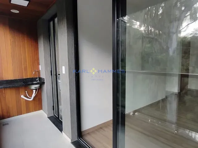 Apartamento com 80m² 3 quartos e 2 banheiros, à venda, no bairro Corrêas em Petrópolis