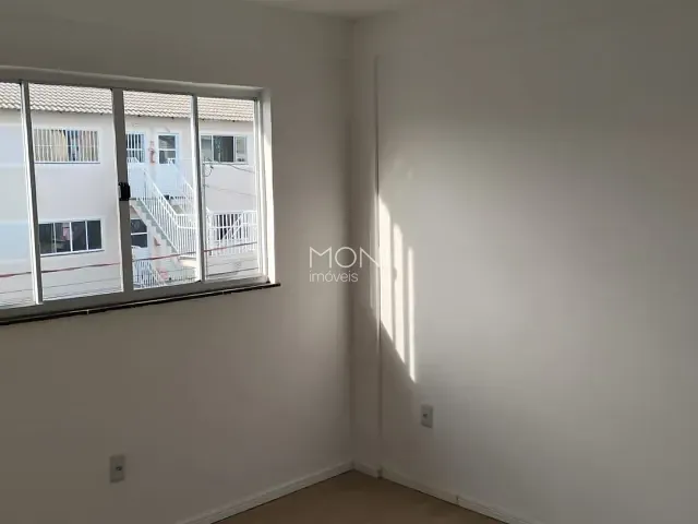 Apartamento 2 quartos e 1 banheiro, à venda, no bairro Residencial Ouro Verde em Valparaíso de Goiás