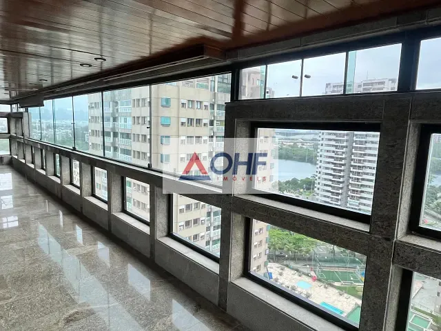 Apartamento com 247m² 4 quartos e 5 banheiros, à venda, no bairro Barra da Tijuca em Rio de Janeiro