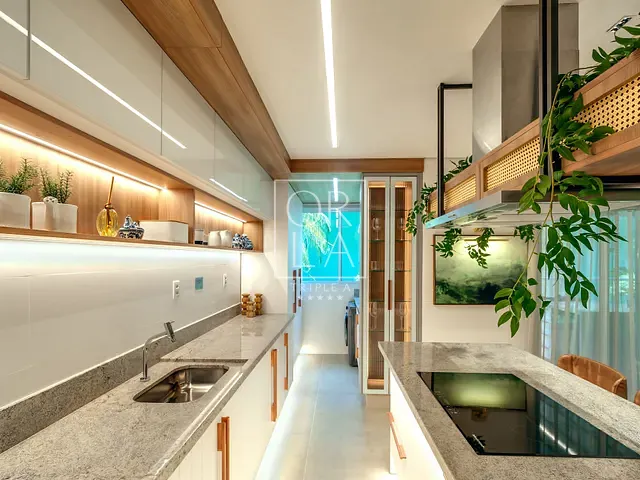 Apartamento 3 quartos e 4 banheiros, à venda, no bairro Park Lozandes em Goiânia