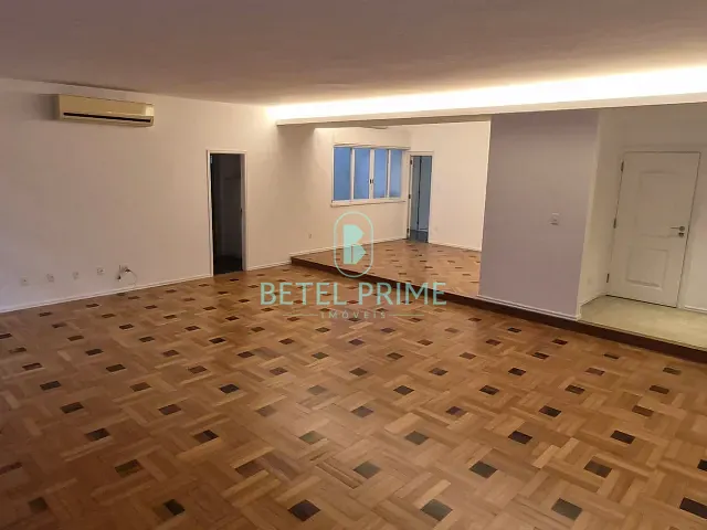 Apartamento com 208m² 3 quartos e 3 banheiros, à venda, no bairro Ipanema em Rio de Janeiro