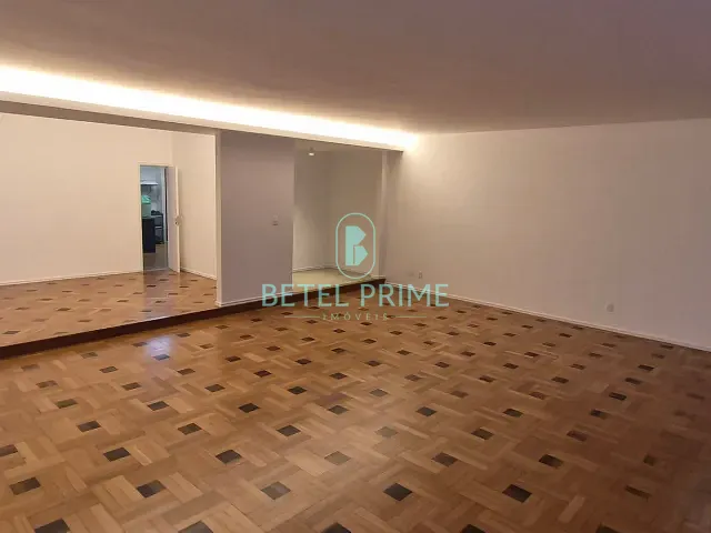 Apartamento com 208m² 3 quartos e 3 banheiros, à venda, no bairro Ipanema em Rio de Janeiro