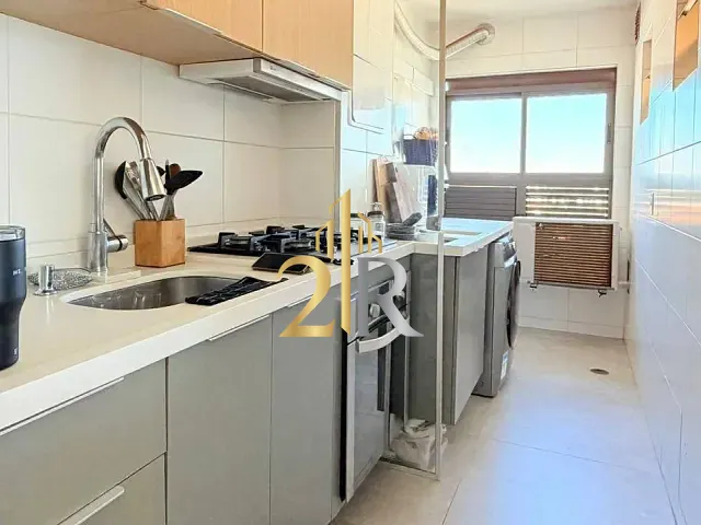 Apartamento 2 quartos e 2 banheiros, à venda, no bairro Usina Piratininga em São Paulo