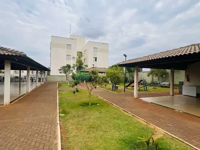Apartamento 2 quartos e 1 banheiro, para alugar, no bairro Santo Antônio em Catalão