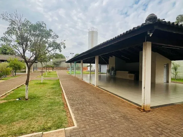 Apartamento 2 quartos e 1 banheiro, para alugar, no bairro Santo Antônio em Catalão