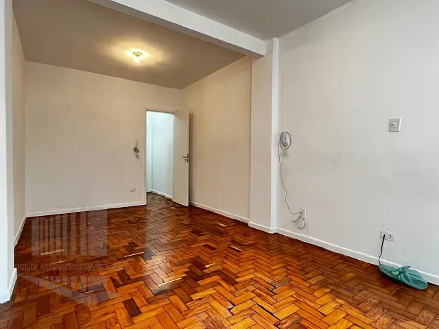Apartamento 1 quarto e 1 banheiro, para alugar, no bairro Centro em São Paulo