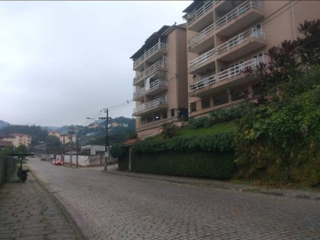 Apartamento 2 quartos e 2 banheiros, à venda, no bairro Quitandinha em Petrópolis