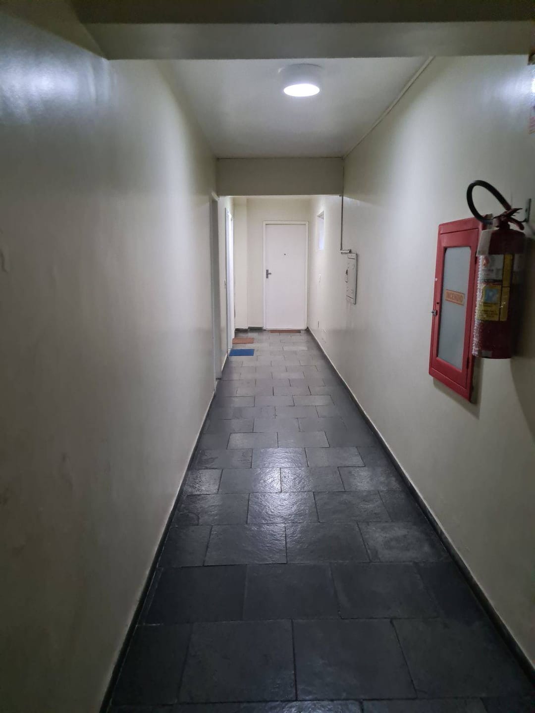 Apartamento à venda com 2 quartos, 10m² - Foto 26
