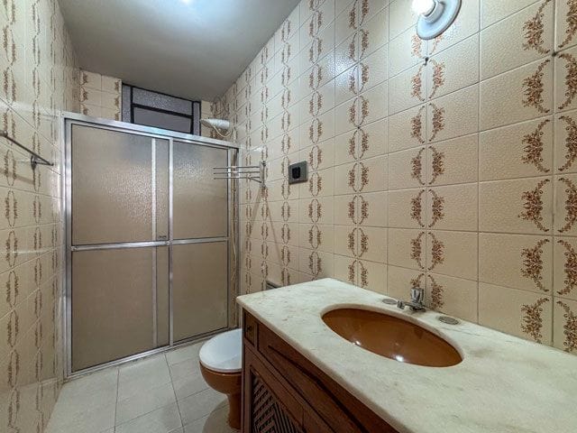 Apartamento 3 quartos e 2 banheiros, à venda, no bairro São Mateus em Juiz de Fora