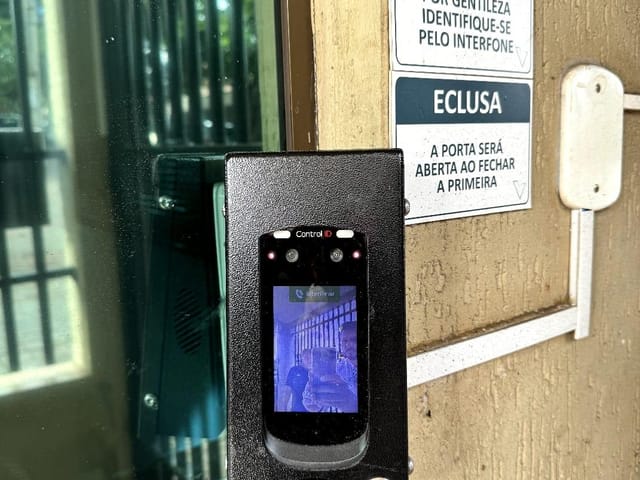 Foto do Apartamento - Apartamento à venda, com 3 quartos, garagem coberta, na Vila Bosque, Maringá, PR | Wagner Inhesta broker