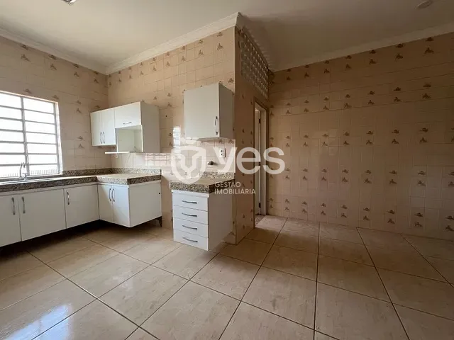 Apartamento 3 quartos e 1 banheiro, à venda, no bairro Centro em Araxá