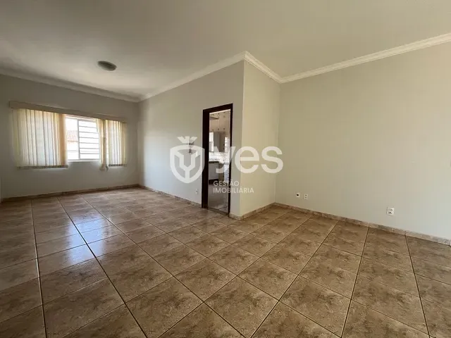 Apartamento 3 quartos e 1 banheiro, à venda, no bairro Centro em Araxá