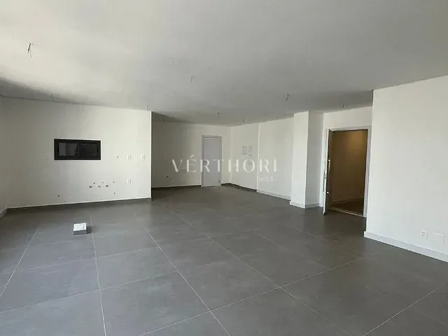 Apartamento 3 quartos e 4 banheiros, à venda, no bairro Gleba Fazenda Palhano em Londrina