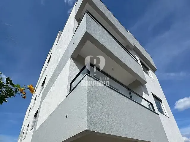 Apartamento 2 quartos e 1 banheiro, à venda, no bairro Independência (Barreiro) em Belo Horizonte