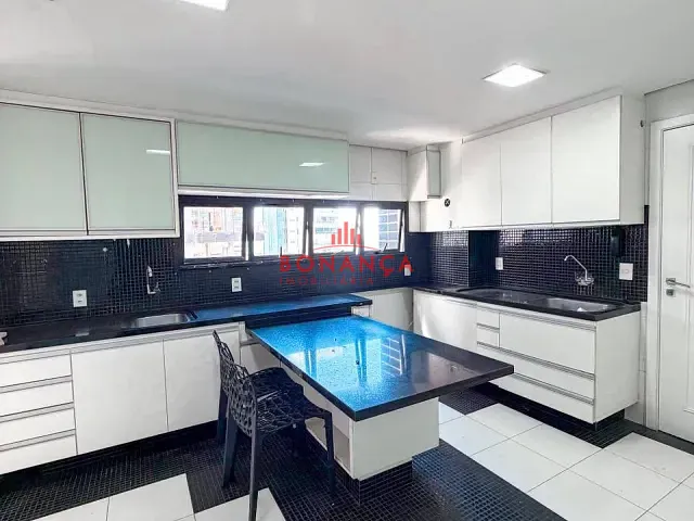 Apartamento 4 quartos e 5 banheiros, à venda, no bairro Ponta D'Areia em São Luís