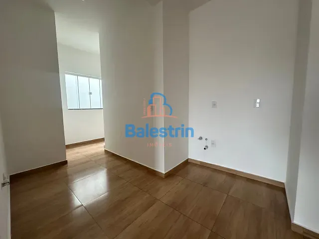 Apartamento 2 quartos e 1 banheiro, para alugar, no bairro Centro em Fraiburgo