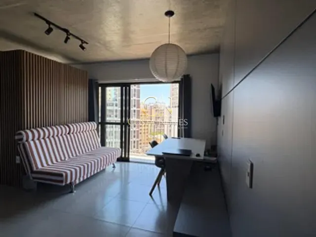 Apartamento 1 quarto e 1 banheiro, à venda, no bairro República em São Paulo