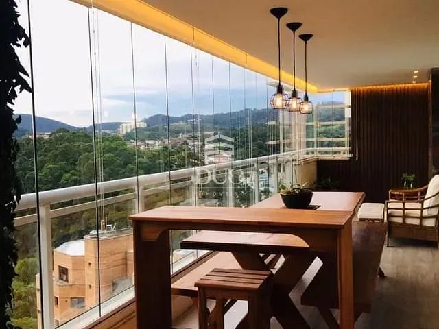 Apartamento com 196m², à venda, no bairro Empresarial 18 do Forte em Barueri