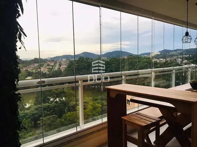 Apartamento com 196m², à venda, no bairro Empresarial 18 do Forte em Barueri