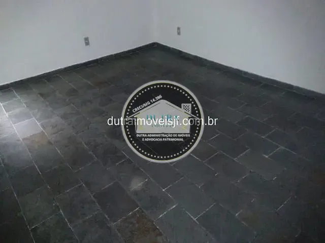 Apartamento com 337m² 1 quarto e 1 banheiro, para alugar, no bairro Progresso em Juiz de Fora