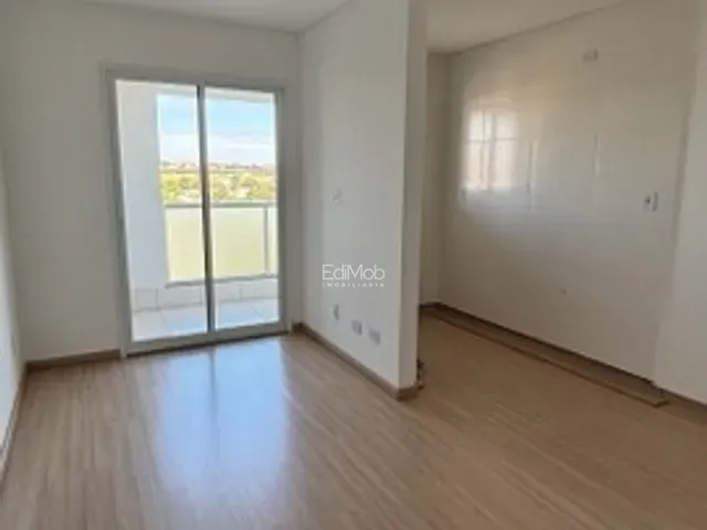 Apartamento com 79m² 2 quartos e 1 banheiro, à venda, no bairro Santa Cruz em Cascavel