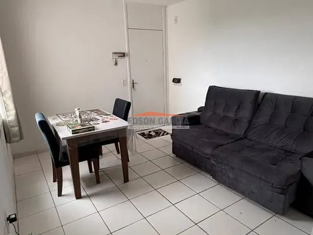 Apartamento 2 quartos e 1 banheiro, à venda, no bairro Caguassu em Sorocaba