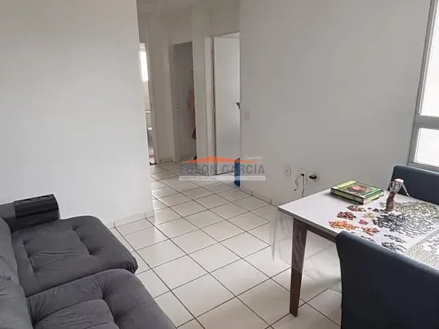 Apartamento 2 quartos e 1 banheiro, à venda, no bairro Caguassu em Sorocaba