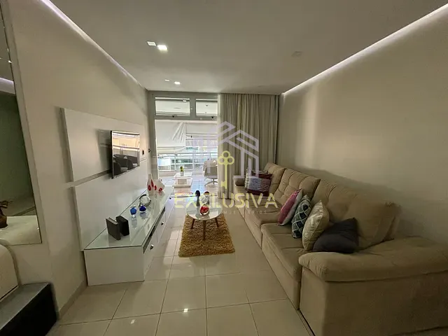 Apartamento com 196m² 4 quartos e 6 banheiros, à venda, no bairro Jardim Guanabara em Rio de Janeiro