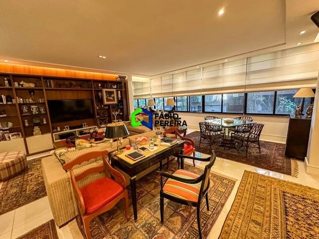 Apartamento com 150m² 3 quartos e 2 banheiros, à venda, no bairro Ipanema em Rio de Janeiro