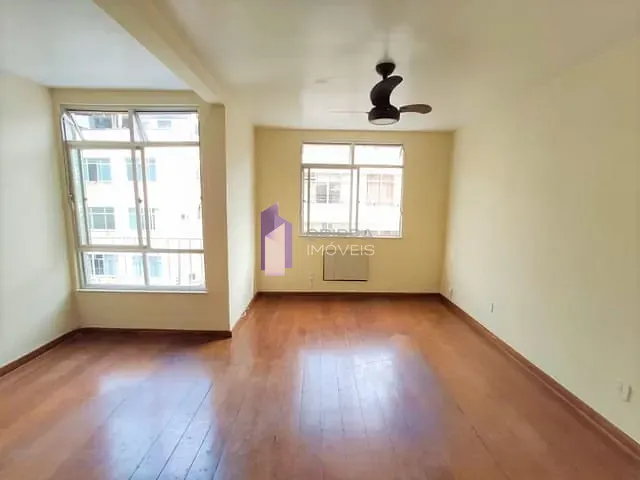 Apartamento com 101m² 2 quartos e 1 banheiro, à venda, no bairro Tijuca em Rio de Janeiro