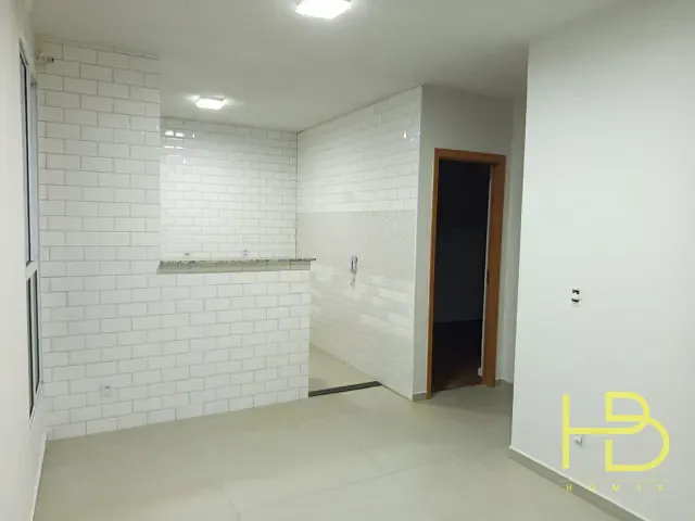 Apartamento 2 quartos e 1 banheiro, à venda, no bairro Jardim Guarujá em Sorocaba