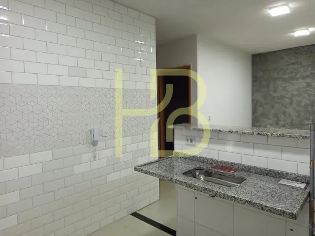 Apartamento 2 quartos e 1 banheiro, à venda, no bairro Jardim Guarujá em Sorocaba