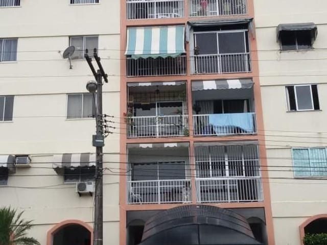 Apartamento 3 quartos e 2 banheiros, à venda, no bairro Brotas em Salvador