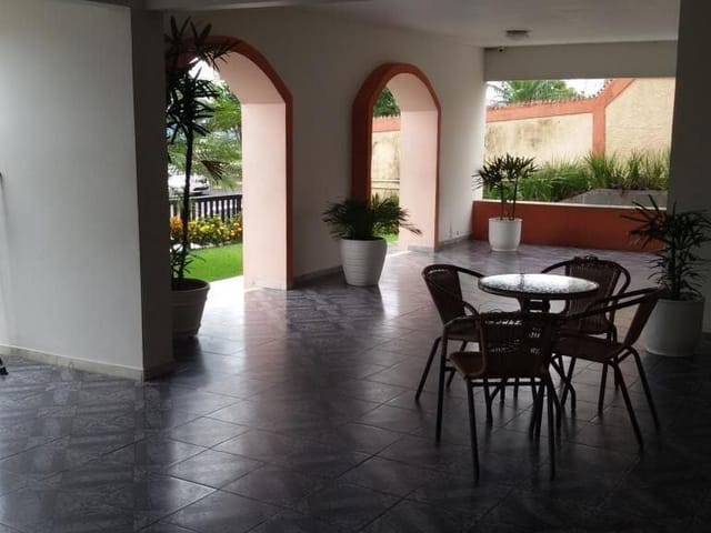 Apartamento 3 quartos e 2 banheiros, à venda, no bairro Brotas em Salvador