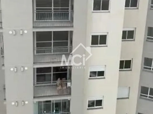 Apartamento 3 quartos e 2 banheiros, à venda, no bairro Centro em Pelotas
