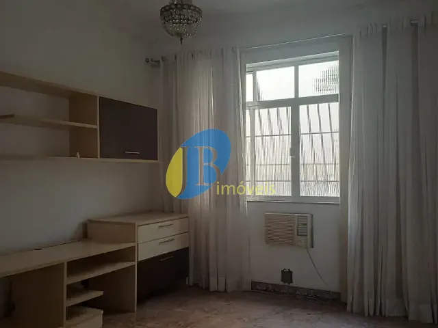 Apartamento 3 quartos e 2 banheiros, para alugar, no bairro Icaraí em Niterói