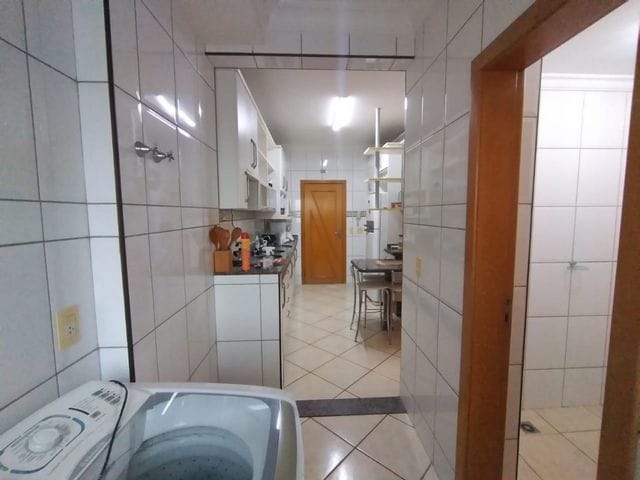 Foto do Apartamento - Apartamento a Venda no EDIFÍCIO SOLAR DA AMERICA - JARDIM DAS AMÉRICAS, Cuiabá - 153m², 2 vagas | Lyah Jaudy Imóveis