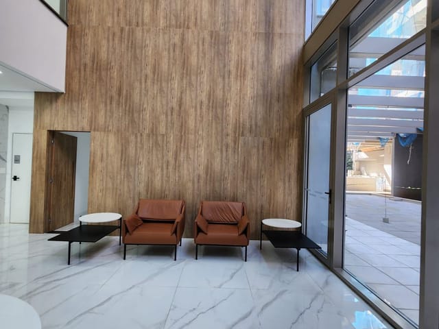 Foto do Apartamento - Pronto para morar: estúdio de 27 m2 com com cama, armários, geladeira, fogão e microondas para locação, na Rua Cristiano Viana, em Pinheiros, São Paulo, SP | Pecoraro Imóveis
