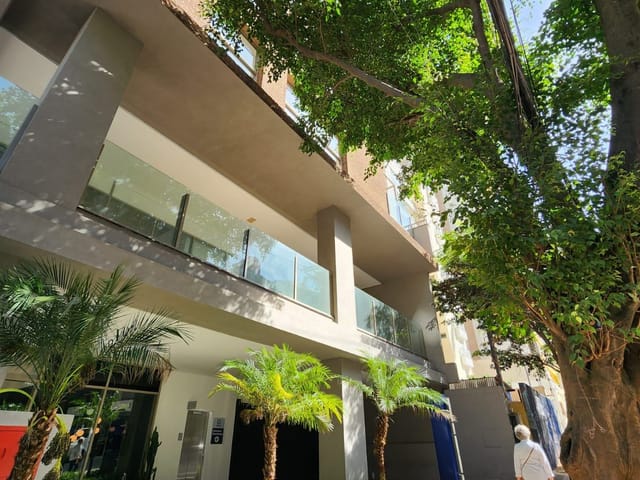 Foto do Apartamento - Pronto para morar: estúdio de 27 m2 com com cama, armários, geladeira, fogão e microondas para locação, na Rua Cristiano Viana, em Pinheiros, São Paulo, SP | Pecoraro Imóveis