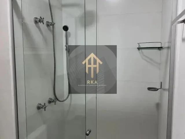 Apartamento 1 quarto e 1 banheiro, para alugar, no bairro Moema em São Paulo
