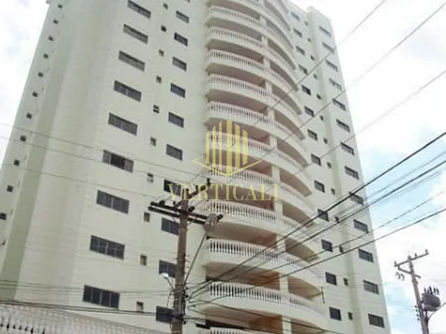 Apartamento 2 quartos e 5 banheiros, à venda, no bairro Duque de Caxias em Cuiabá