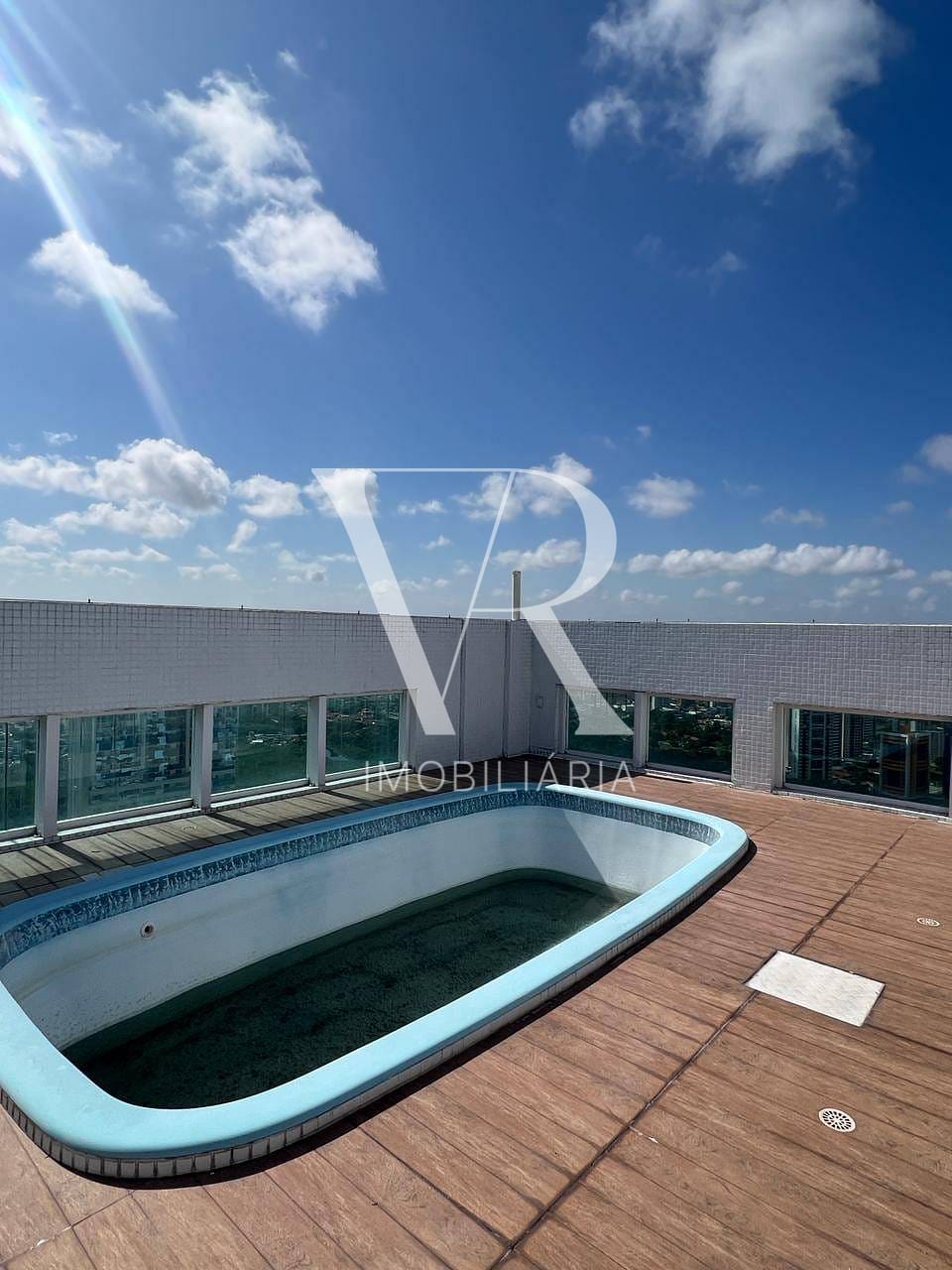 Apartamento à venda com 3 quartos, 275m² - Foto 3